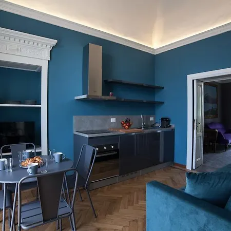 Apartmanhotel Venegoni Maison De Charme 4*