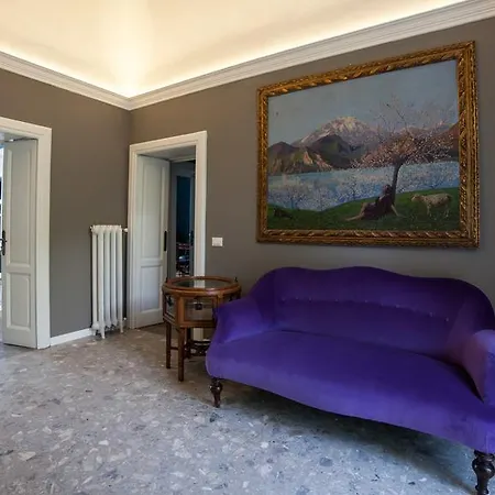 Apartmanhotel Venegoni Maison De Charme 4*