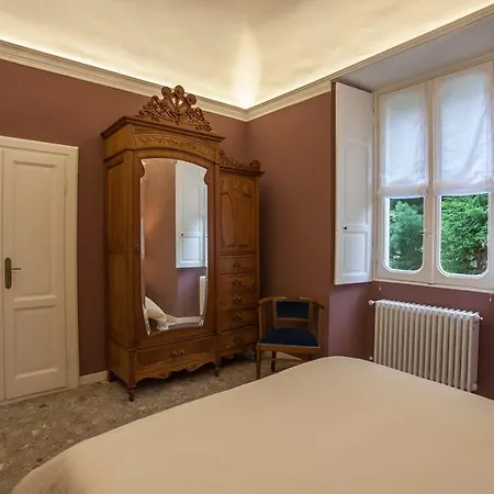 Venegoni Maison De Charme Lejlighedshotel 4*
