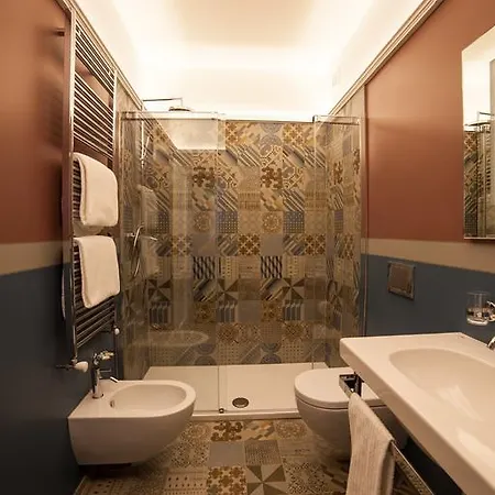 Venegoni Maison De Charme 4* غيفّا