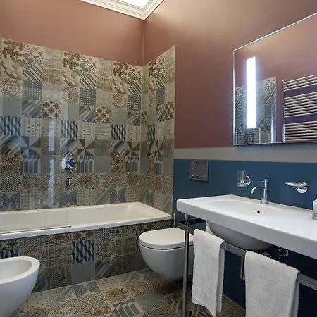 Venegoni Maison De Charme 4* غيفّا