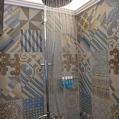 Venegoni Maison De Charme アパートホテル 4*