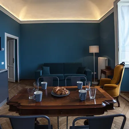 Apartmanhotel Venegoni Maison De Charme 4*